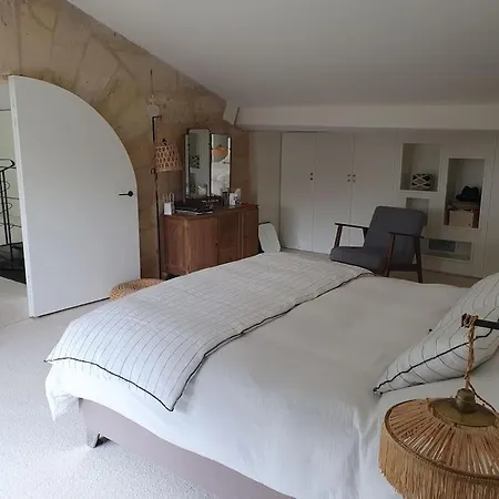 Paradise, 5 Suites